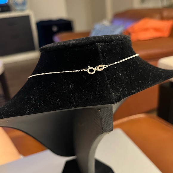 Ladies pear shape CZ sterling silver pendant - Picture 5 of 5